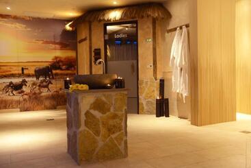 Lindner Hotel Mallorca Portals Nous, Part Of Jdv By Hyatt
