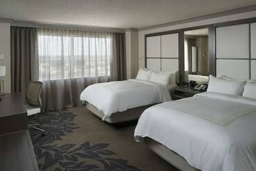 هتل Little Rock Marriott