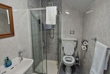 هتل Lyndon Guesthouse
