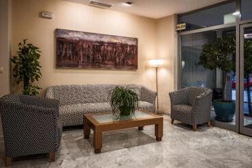 هتل Plaza Santa Lucia