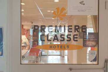 هتل Premiere Classe Besancon  Ecole Valentin
