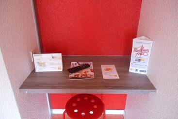 هتل Premiere Classe Brest Gouesnou Aeroport