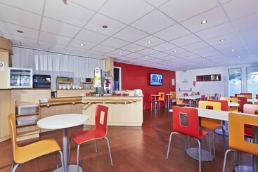 هتل Premiere Classe Cergy Saint Christophe