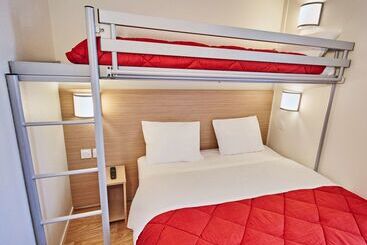 هتل Premiere Classe Cergy Saint Christophe