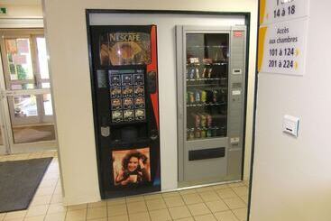 Отель Premiere Classe Niort Est  Chauray