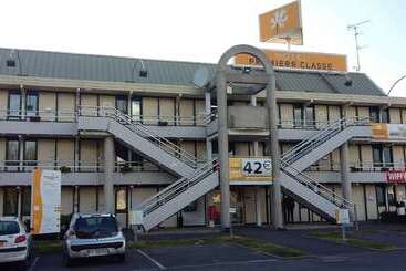 هتل Premiere  Classe Vierzon