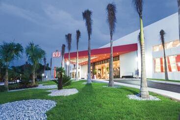 酒店 Riu Playacar - All Inclusive