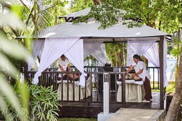 هتل Riu Tequila - All Inclusive