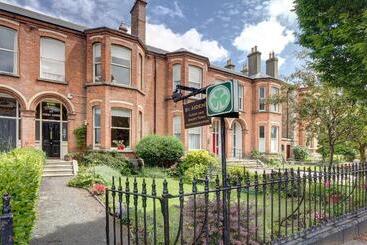 هتل St. Aiden's Guesthouse