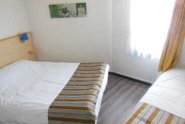 Отель The Originals Access, Hôtel Le Beaulieu