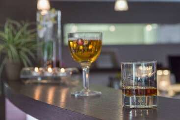 Отель Hôtel Du Château Dinan   Originals Boutique