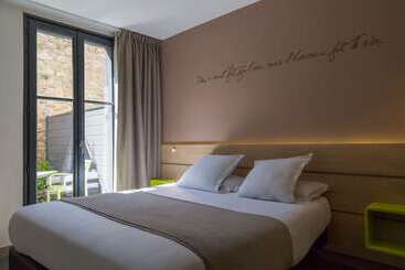Отель Hôtel Du Château Dinan   Originals Boutique