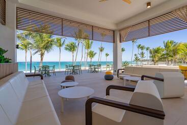 هتل Tropical Deluxe Princess - All Inclusive