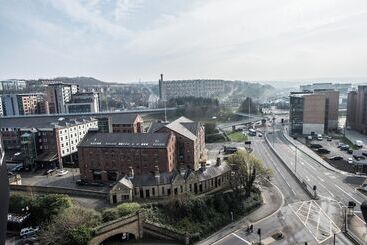 هتل Sheffield Metropolitan