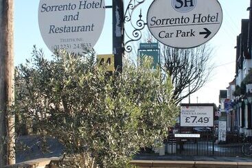 Sorrento Hotel & Restaurant