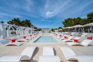 Thb Naeco Ibiza   Adults Only