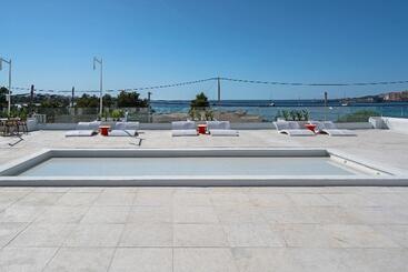 Thb Naeco Ibiza   Adults Only