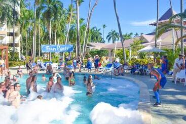 Vista Sol Punta Cana Beach Resort & Spa  All Inclusive