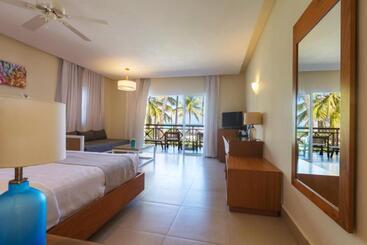 Vista Sol Punta Cana Beach Resort & Spa  All Inclusive
