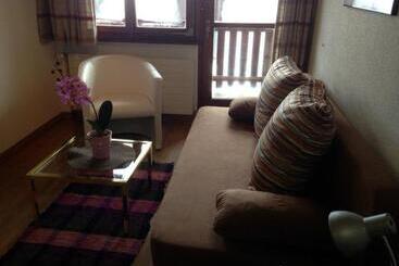 B&b Hotel & Appartements Chasa Valär