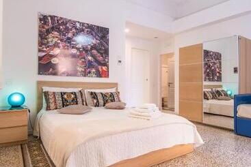 تختخواب و صبحانه Bed&breakfast Salerno