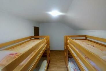 Hostel Srebrenica