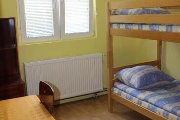 Hostel Srebrenica