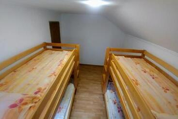 Hostel Srebrenica