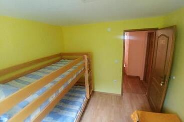 Hostel Srebrenica