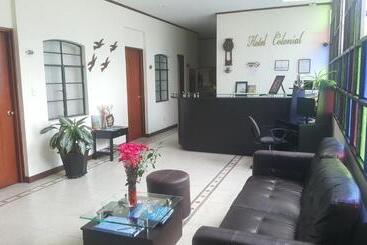 هتل Colonial
