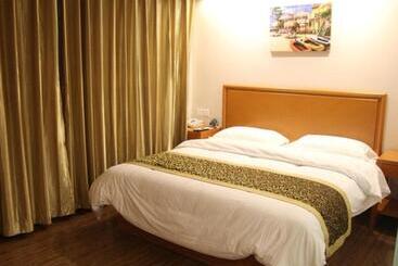 هتل Greentree Inn Hebei Langfang Guangyang District Bus Main Station Xinhua Road Business