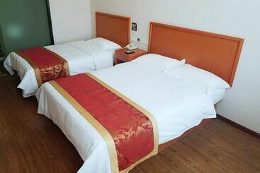 هتل Greentree Inn Hebei Langfang Guangyang District Bus Main Station Xinhua Road Business