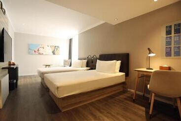 Hanting Premium Hotel Changchun Railway Station