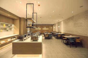 Hanting Premium Hotel Changchun Railway Station