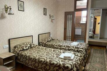 پانسیون Eco House