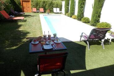 Bordeaux Cosy B&b
