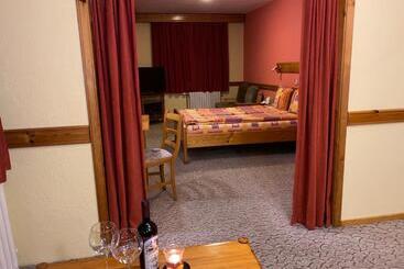 Family Hotel Savov