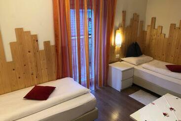 هتل Chalet Madrisa