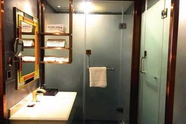 هتل James Joyce Coffetel Bengbu Yintai City Branch