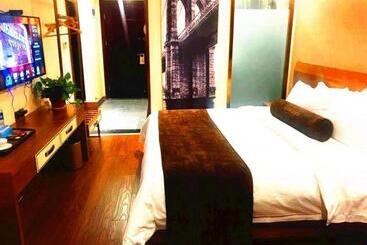 هتل James Joyce Coffetel Bengbu Yintai City Branch