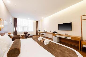 هتل James Joyce Coffetel Bengbu Yintai City Branch