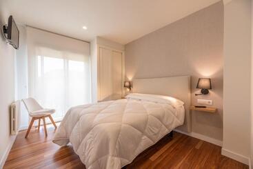 پانسیون Hostal Devesas