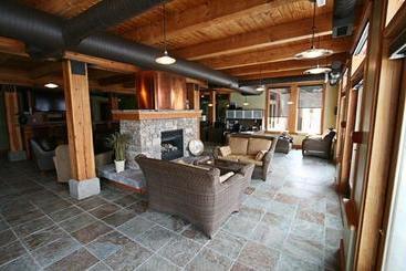 استراحتگاه Carmel Beach Private Lodges