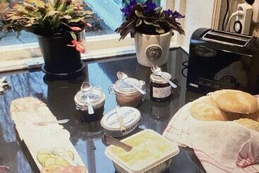 Ameriden Bed And Breakfast