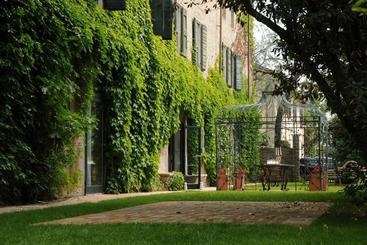 Hotel Azienda Agricola Palazzo Manzoni