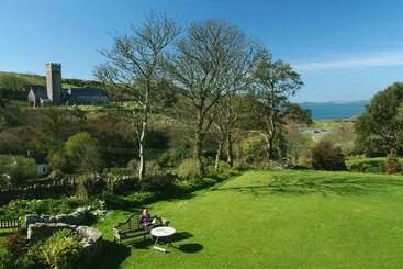 هتل Castlemead Country House By The Sea