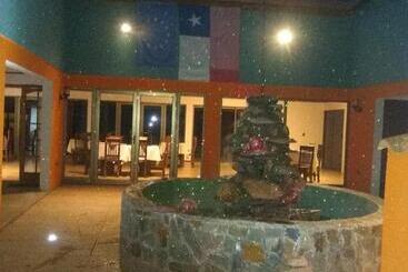 هتل Willy S Country Club Cauquenes