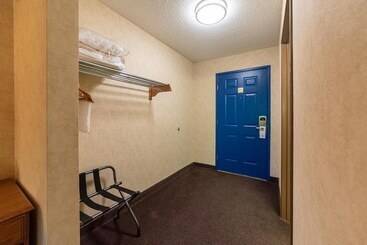 Willabees Motel