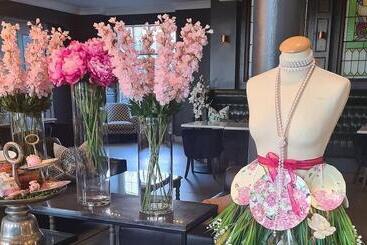 Blarney Woollen Mills Hotel   Bw Signature Collection