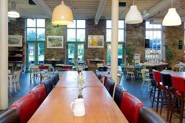 Blarney Woollen Mills Hotel   Bw Signature Collection